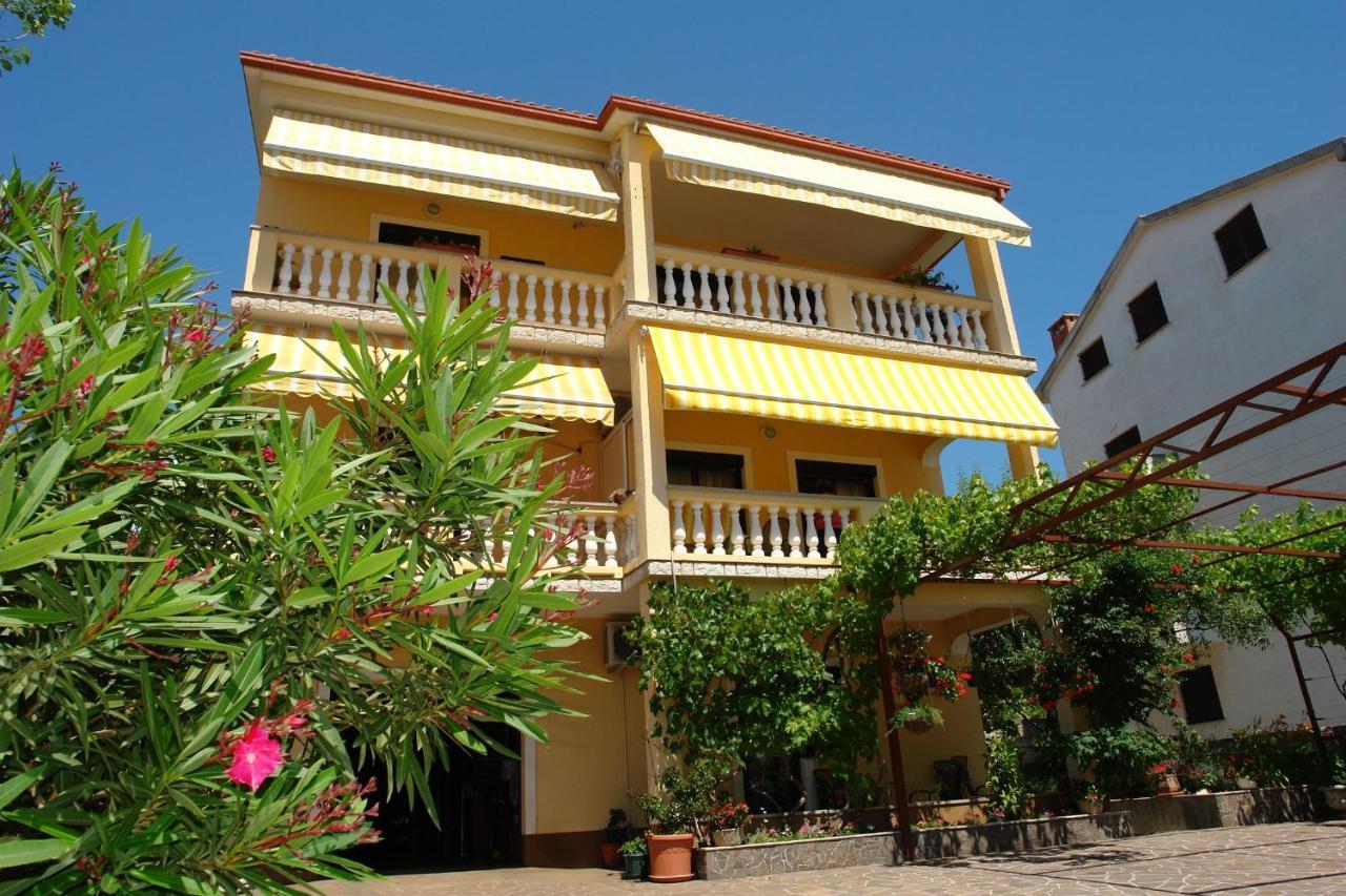 Apartment Nevelina Selce Εξωτερικό φωτογραφία